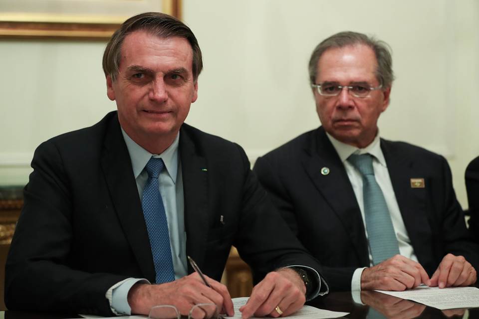 (Buenos Aires - Argentina, 06/06/2019) Presidente da República, Jair Bolsonaro durante Transmissão da Live para as Redes Sociais.rFoto: Marcos Corrêa/PR