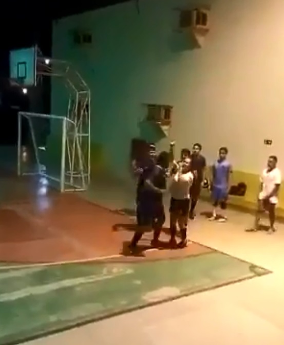 Em Parnaíba, árbitra é agredida com socos após expulsar jogador
