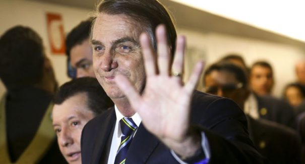Bolsonaro marca reunião para anunciar sua saída do PSL