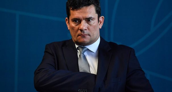 Deputado do MA exige que Sérgio Moro esclareça motivo de viagem repentina aos EUA