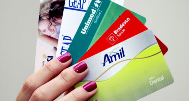 ANS suspende venda de 51 planos de saúde no país
