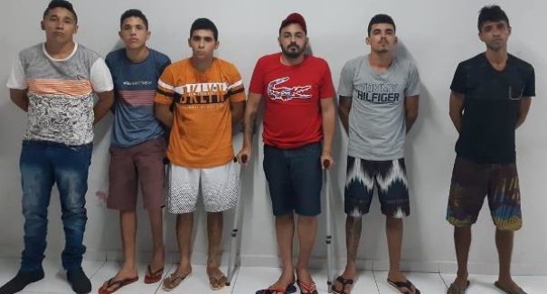 Seis homens são presos com carro roubado, armas e munições em Timon
