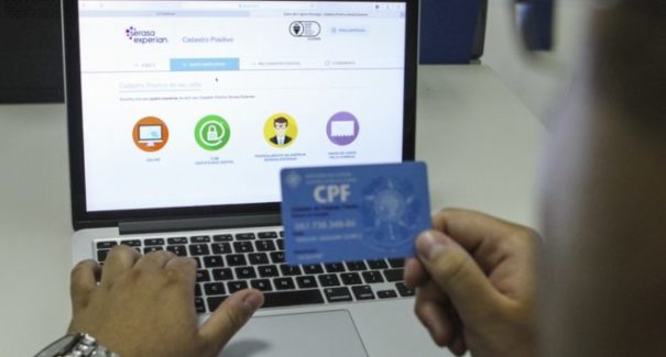 Cadastro Positivo começa a valer para cidadãos e empresas