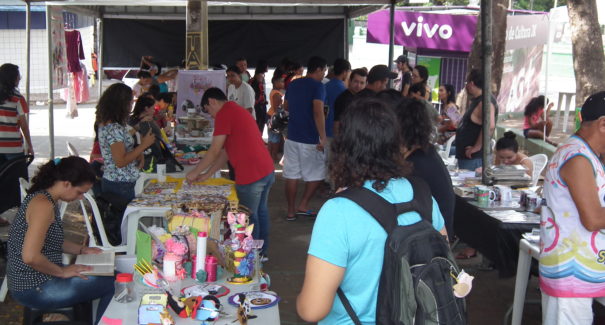 Feira de HQ, literatura e poesia agita a ilha nas férias