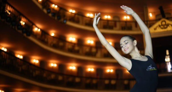 Bailarina maranhense disputa vaga num dos maiores balés do mundo