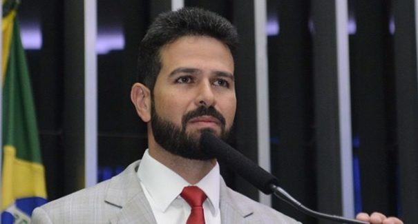 PDT instaura processo contra Gil Cutrim e mais sete deputados