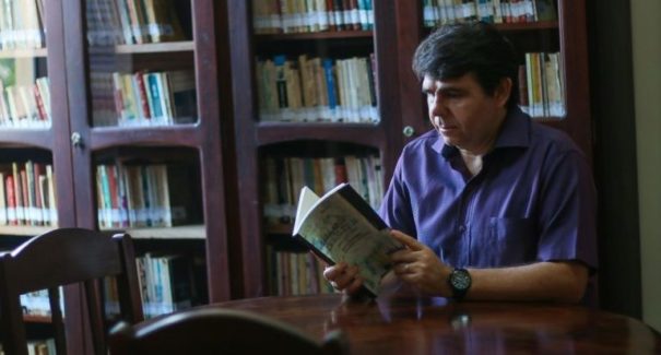 Economista Eden Jr. lança livro  em São Luís