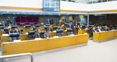 Cinco deputados são escolhidos para atuar durante recesso