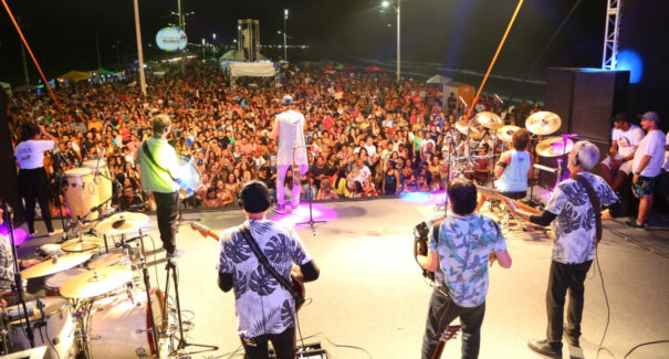 Forró e reggae atraem grande público à orla marítima no Mais Viver Praia