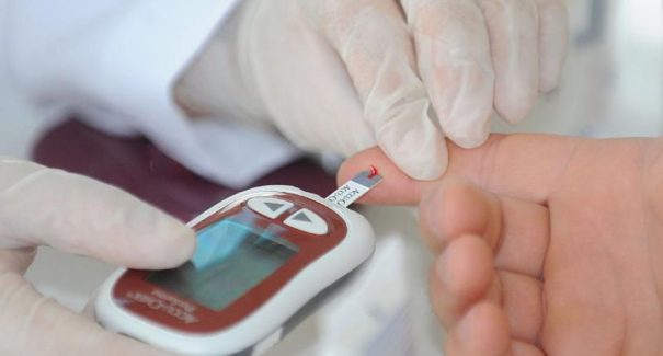 Pré-diabetes atinge milhões de brasileiros e funciona como “sinal amarelo” para o metabolismo