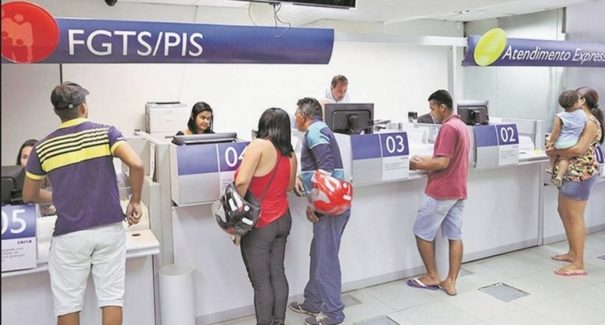 Saque-aniversário do FGTS teve adesão de 1 milhão de trabalhadores