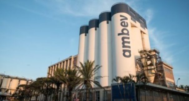 Cervejaria Ambev abre inscrições para programa de Trainee