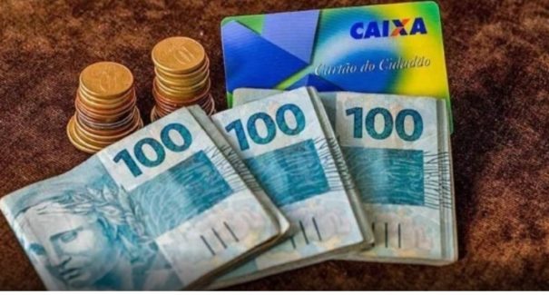Caixa e Banco do Brasil começam a pagar hoje abono do PIS/Pasep