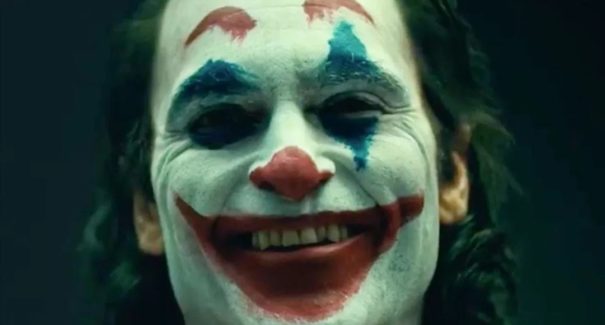 Joker! Confira o segundo trailer do filme que conta a historia do eterno coringa.