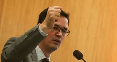 Conselho nega afastamento de Dallagnol pedido por Renan Calheiros