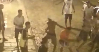 Briga generalizada no Centro Histórico de São Luís