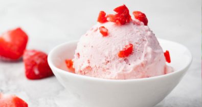 Saiba como fazer sorvete de gelatina