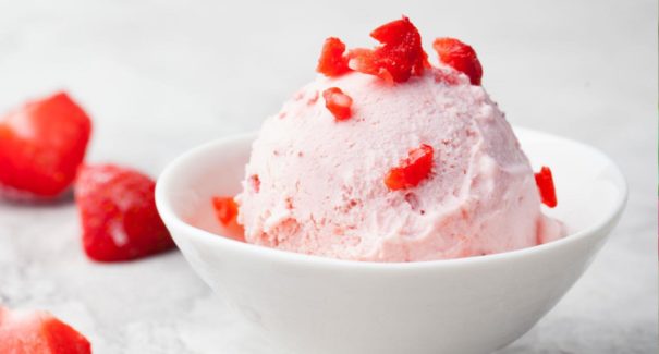 Saiba como fazer sorvete de gelatina