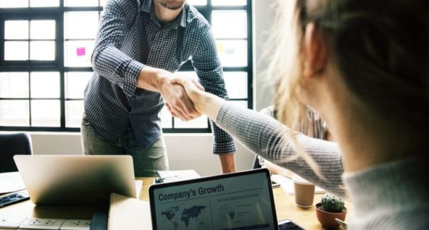 Dicas para mandar bem na entrevista de emprego