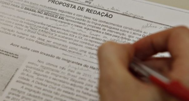 Saiba como tirar nota mil na redação do Enem