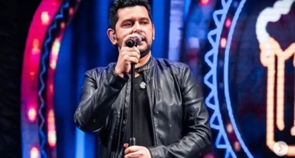Léo Magalhães nega que comprará direitos do hit ‘Caneta Azul’