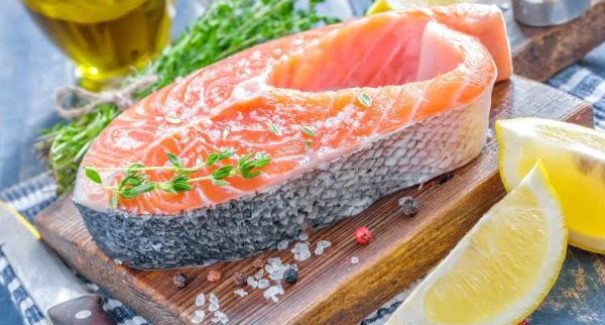 Almoço de domingo: veja como preparar peixe no leite de coco
