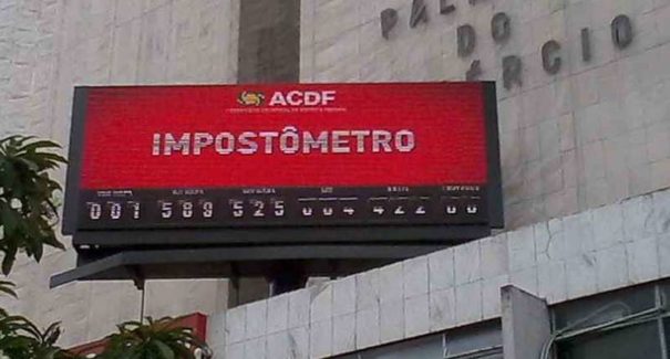 Brasil é o país que mais exige tempo para o pagamento de impostos