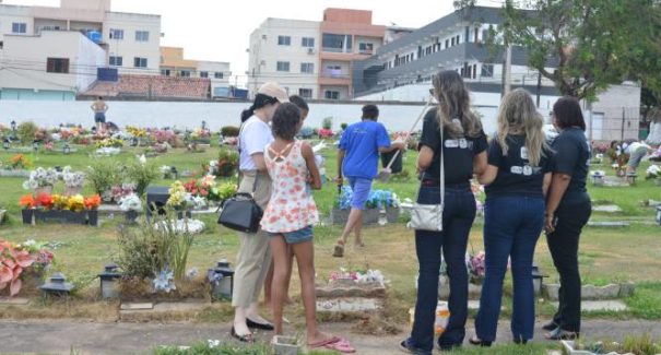 Campanha contra trabalho infantil nos cemitérios é realizada na capital