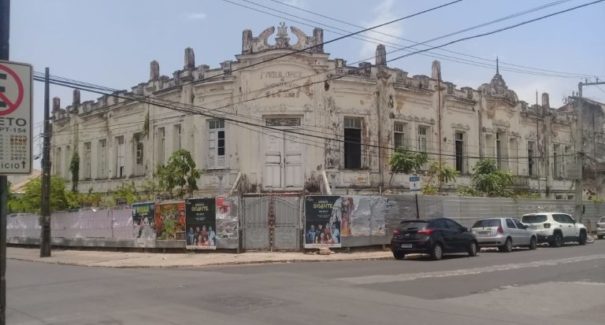 Conheça a triste história do Palácio das Lágrimas