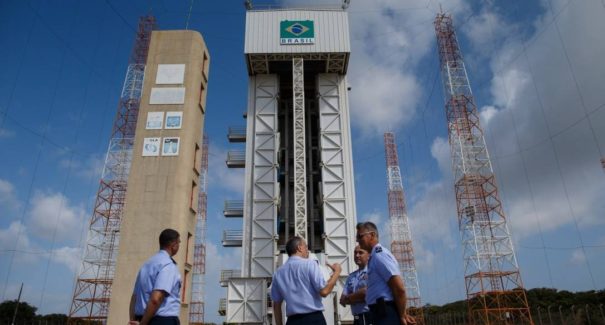 Câmara aprova acordo de uso da base de Alcântara