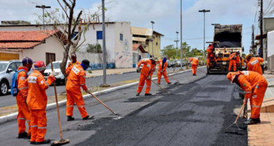 Conjunto Angelim recebe asfalto em vias do bairro