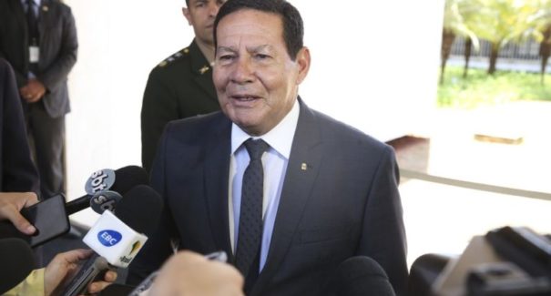 Mancha de óleo é  caso único no mundo