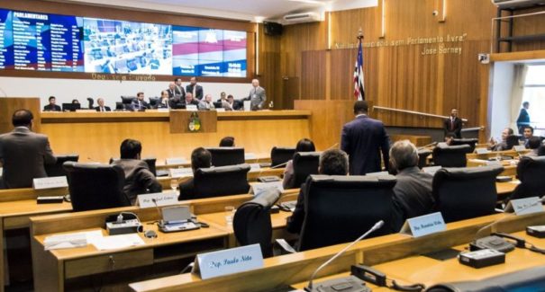 Quem dos parlamentares trabalhou mais na Assembleia Legislativa do Maranhão