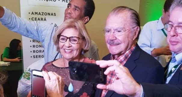 Sarney é destaque em convenção nacional do partido MDB