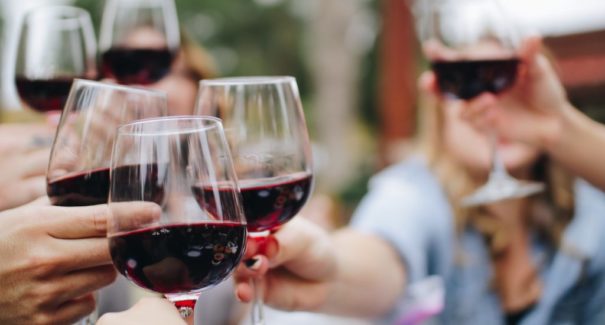 Harmonização: como equilibrar o sabor entre chocolate e vinho