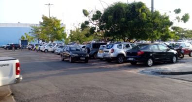 Flanelinhas: quem são os “donos” dos estacionamentos?
