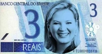 Eduardo Bolsonaro compara Joice Hasselmann com nota de R$ 3