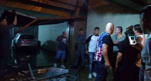 Ralf, jogador do Corinthians, sofre acidente de carro