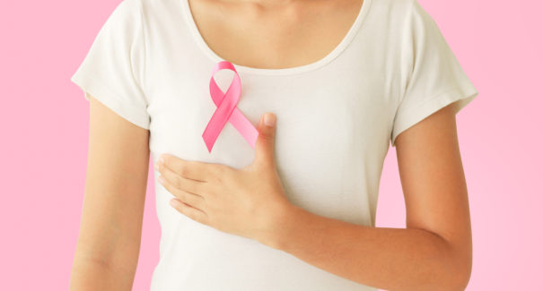 Outubro Rosa alerta sobre prevenção e diagnóstico precoce do câncer de mama