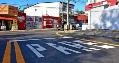 Prefeitura sinaliza ruas e avenidas na capital maranhense