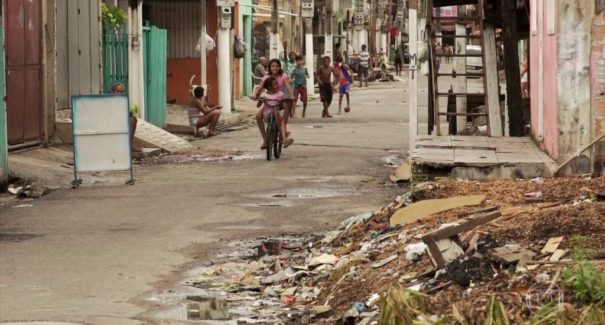 Extrema pobreza e desigualdade crescem há 4 anos, revela pesquisa