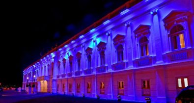 Pontos turísticos de São Luís são iluminados de azul