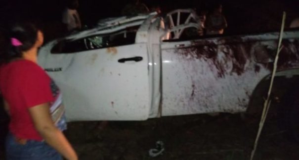 Colisão frontal deixa duas pessoas mortas em Axixá