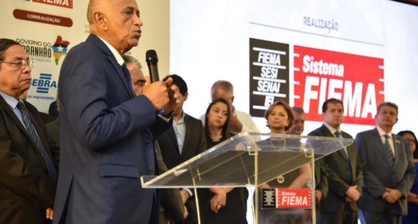 Expo Indústria reúne público em geral durante abertura oficial