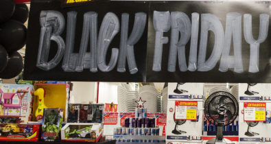 Saiba quais produtos ficam mais baratos na Black Friday