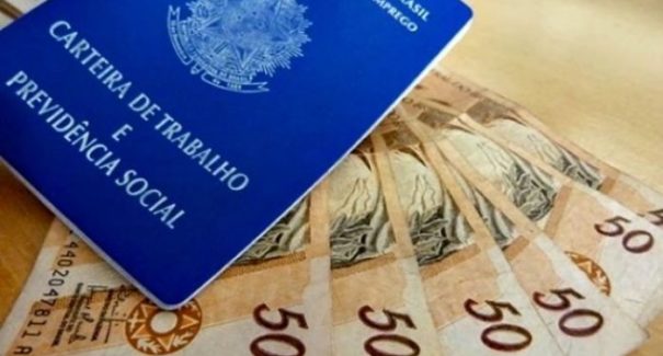 Servidores municipais terão primeira parcela do 13º salário antecipada