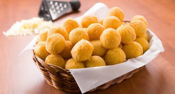 Como fazer bolinha de queijo