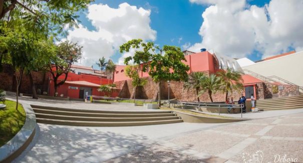 Cidade ganha dois monumentos em homenagem aos Pregoeiros de São Luís
