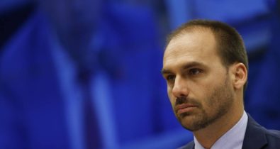 PSOL solicita que Câmara declare abandono de mandato de Eduardo Bolsonaro