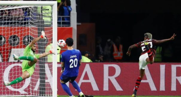 Flamengo vira contra o Al-Hilal e está na final do Mundial